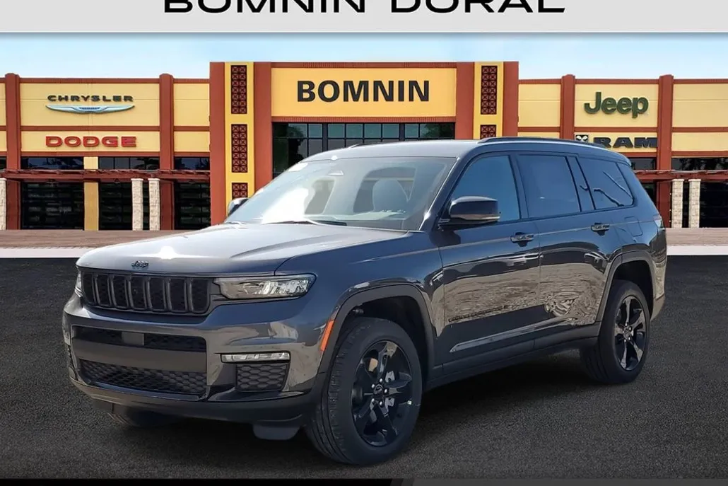 2025 Jeep Grand Cherokee L photo 1
