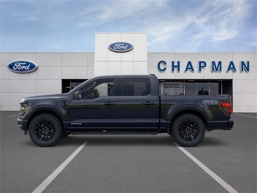 2025 Ford F-150 XLT photo 1