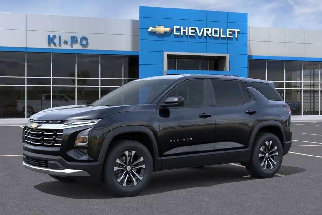 2026 Chevrolet Equinox LT photo 1