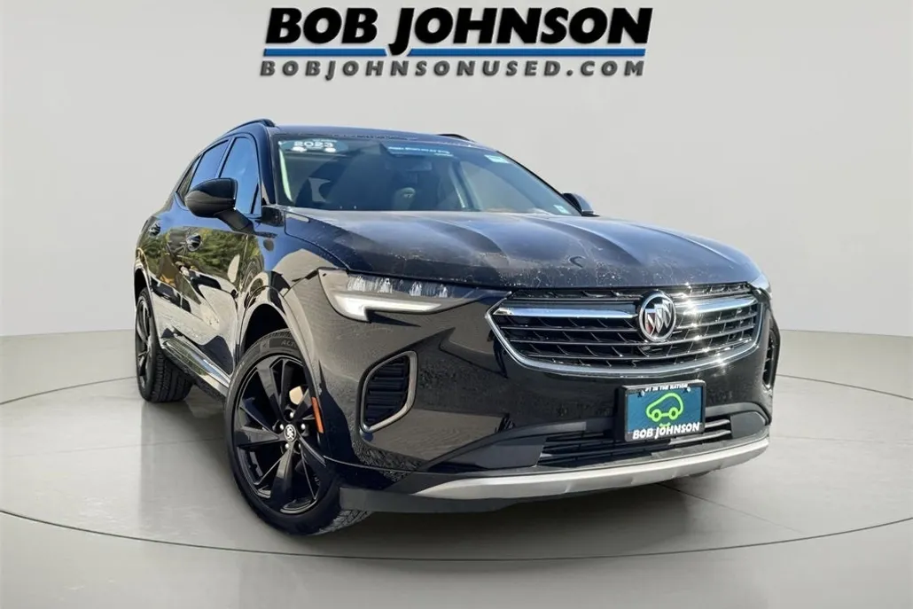 2023 Buick Envision Essence photo 1
