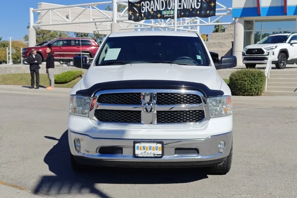 2017 Ram 1500 SLT photo 1