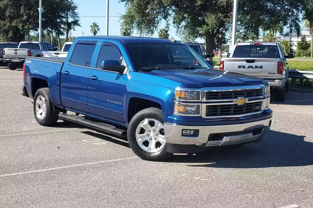2015 Chevrolet Silverado 1500 LT photo 1