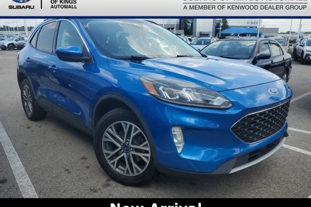 2021 Ford Escape SEL photo 1