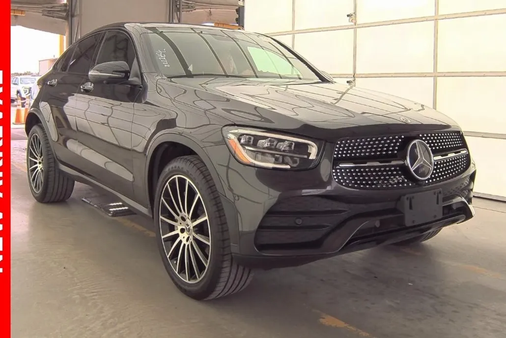 2022 Mercedes Benz GLC 300 4MATIC photo 1