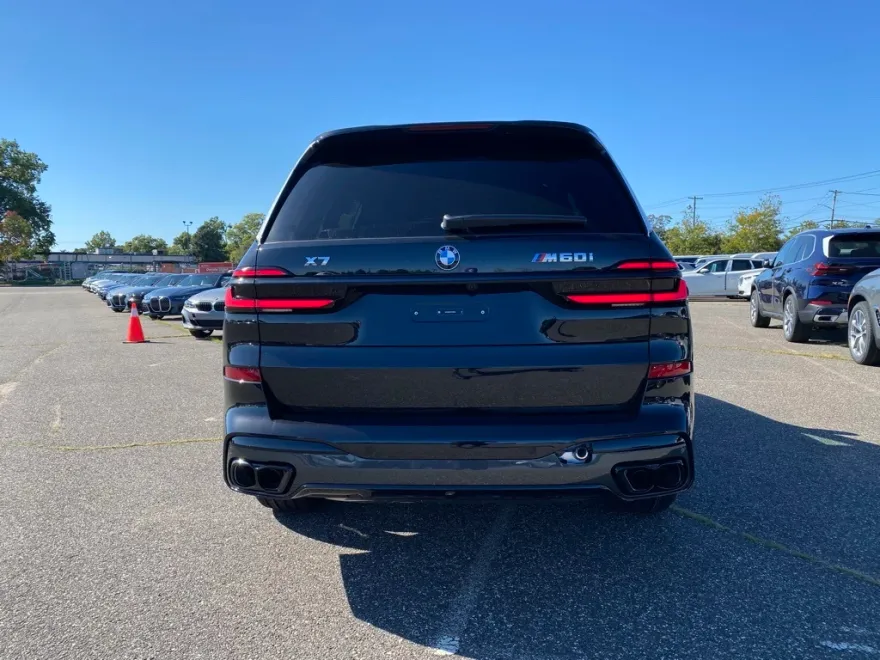 2026 Bmw X7 M60i photo 1