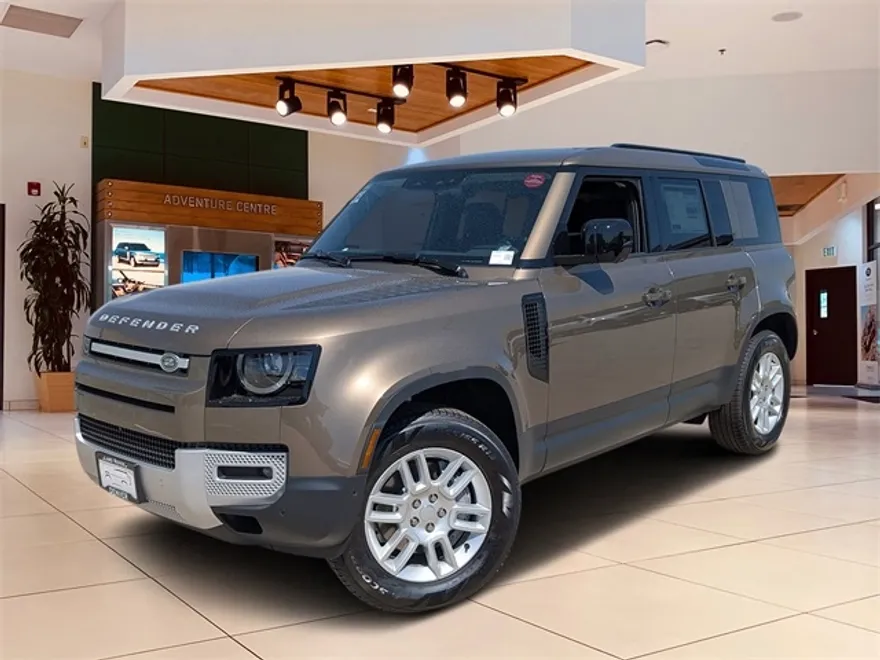 2025 Land Rover Defender 110 S photo 1