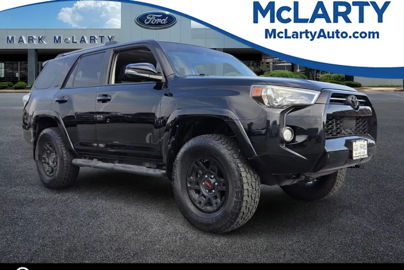 2020 Toyota 4Runner SR5 Premium photo 1