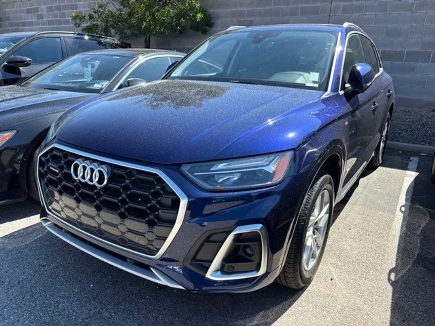 2022 Audi Q5 45 S line Premium photo 1
