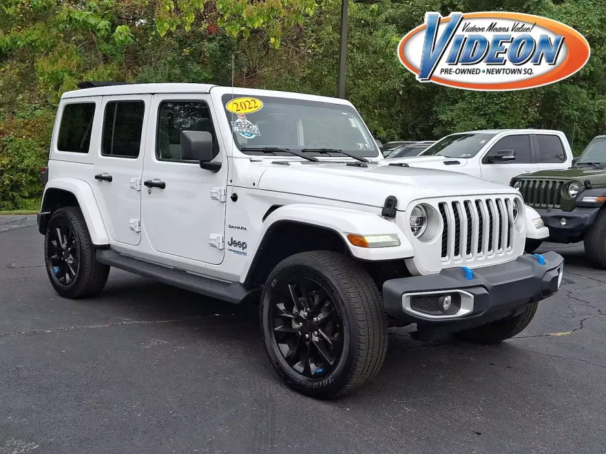 2022 Jeep Wrangler 4xe Unlimited Sahara photo 1