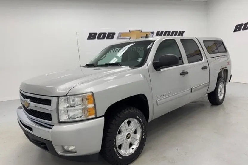 2010 Chevrolet Silverado 1500 LT photo 1