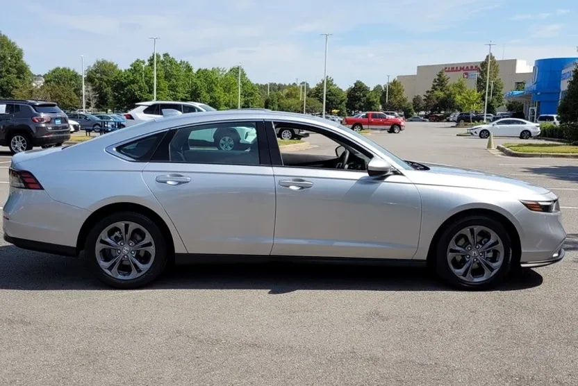 2024 Honda Accord EX photo 1