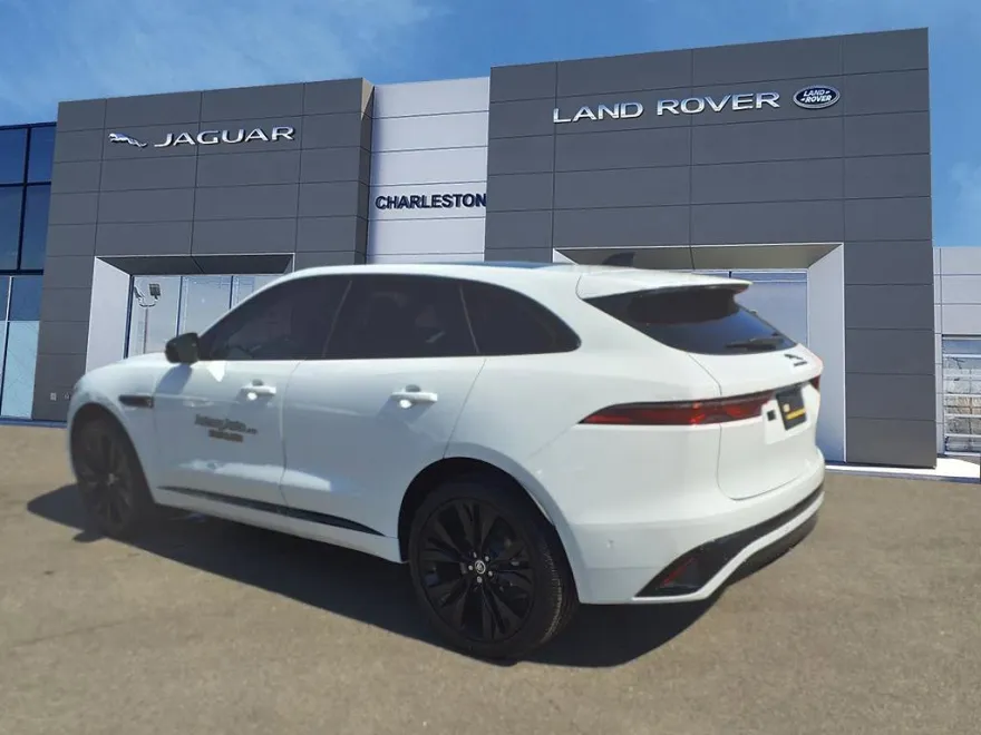 2026 Jaguar F-PACE P250 R-Dynamic S photo 1