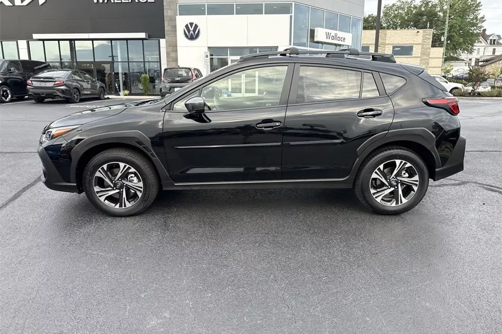 2025 Subaru Crosstrek Premium photo 1