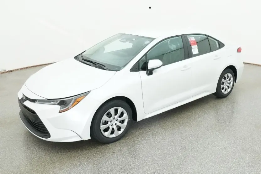 2026 Toyota Corolla LE photo 1