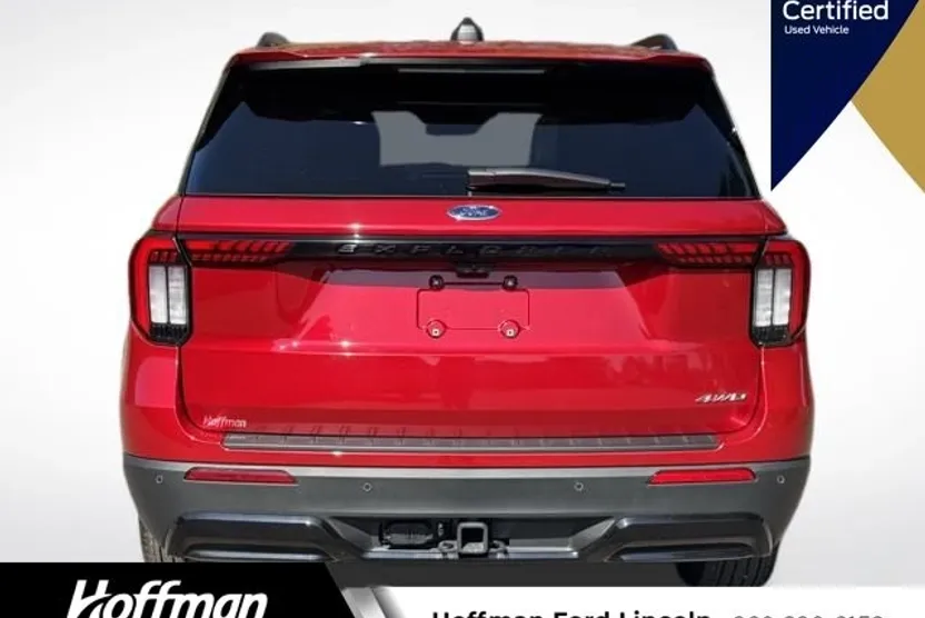 2025 Ford Explorer ST-Line photo 1