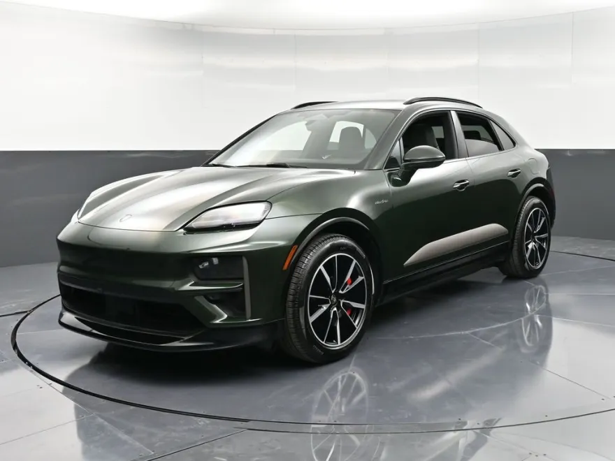 2024 Porsche Macan Turbo Electric photo 1