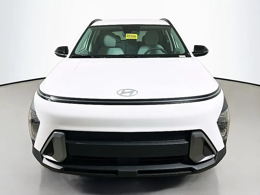 2026 Hyundai Kona SEL photo 1