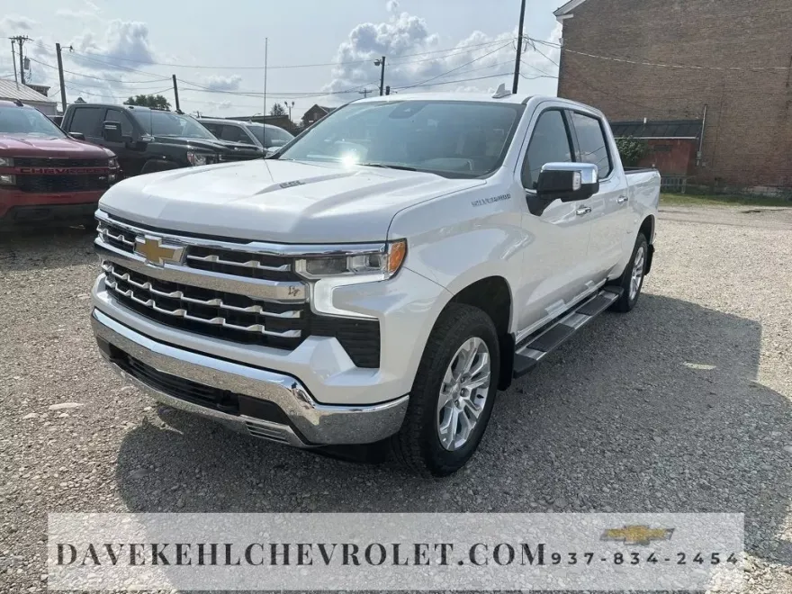 2022 Chevrolet Silverado 1500 LTZ photo 1