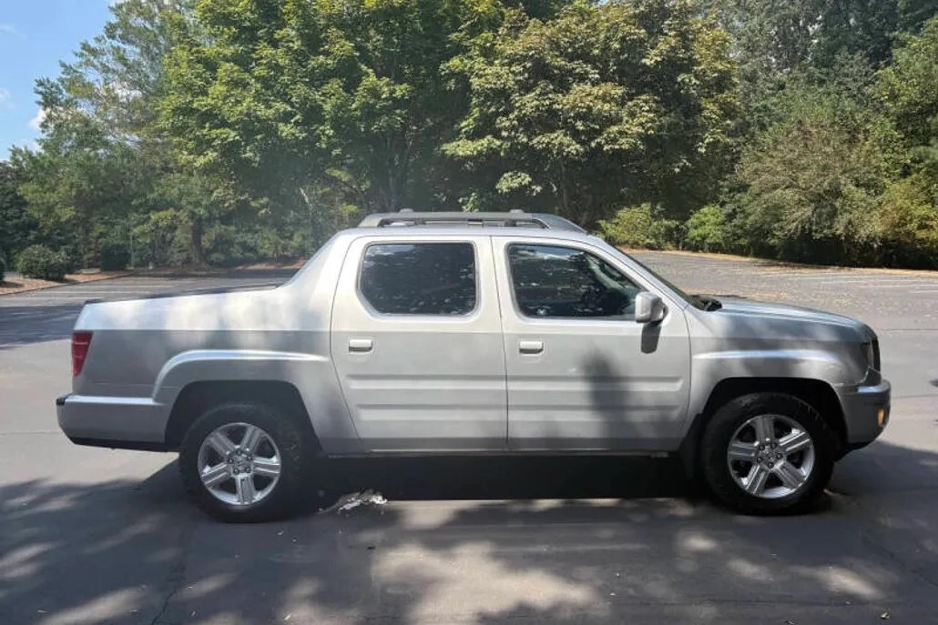 2010 Honda Ridgeline RTL photo 1
