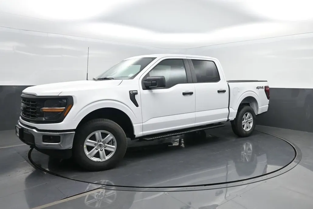 2025 Ford F-150 XL photo 1