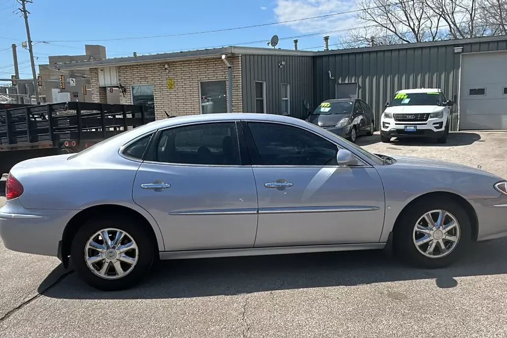 2006 Buick LaCrosse CXL photo 1