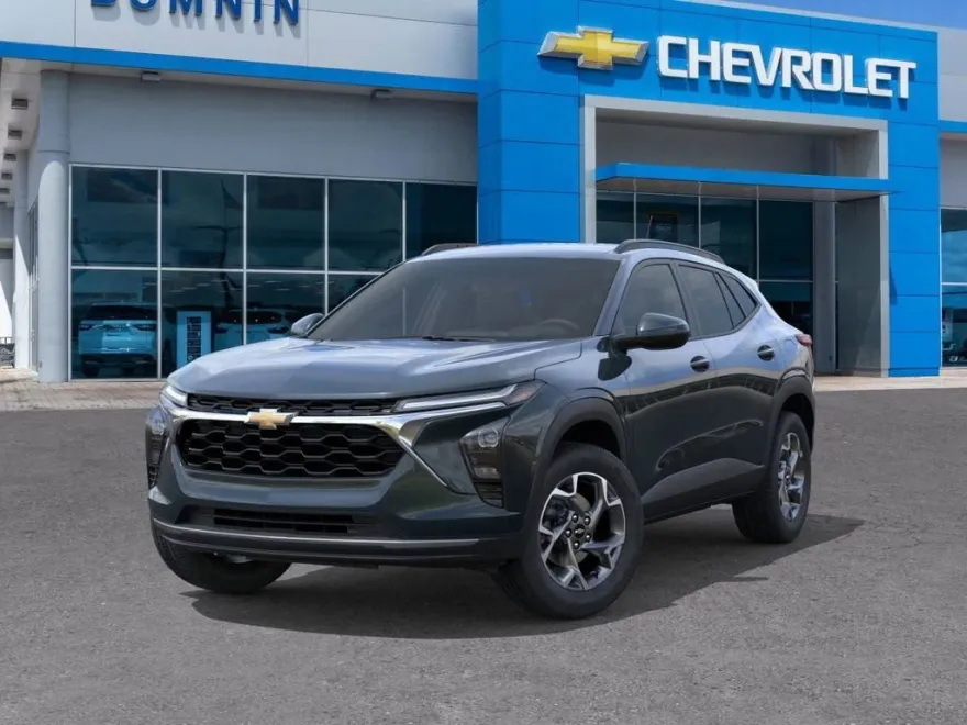 2025 Chevrolet Trax LT photo 1