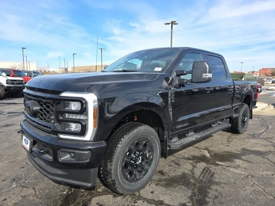 2025 Ford F-250 photo 1