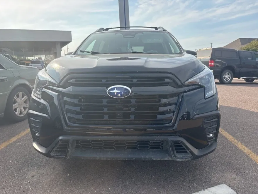2023 Subaru Ascent Onyx Edition photo 1