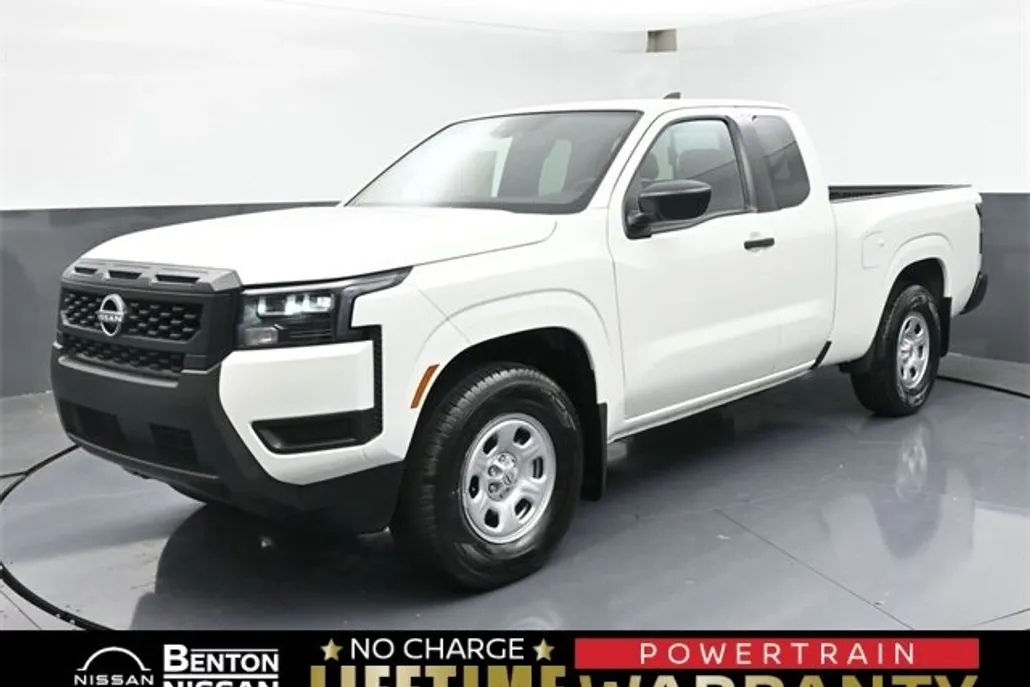 2026 Nissan Frontier S photo 1
