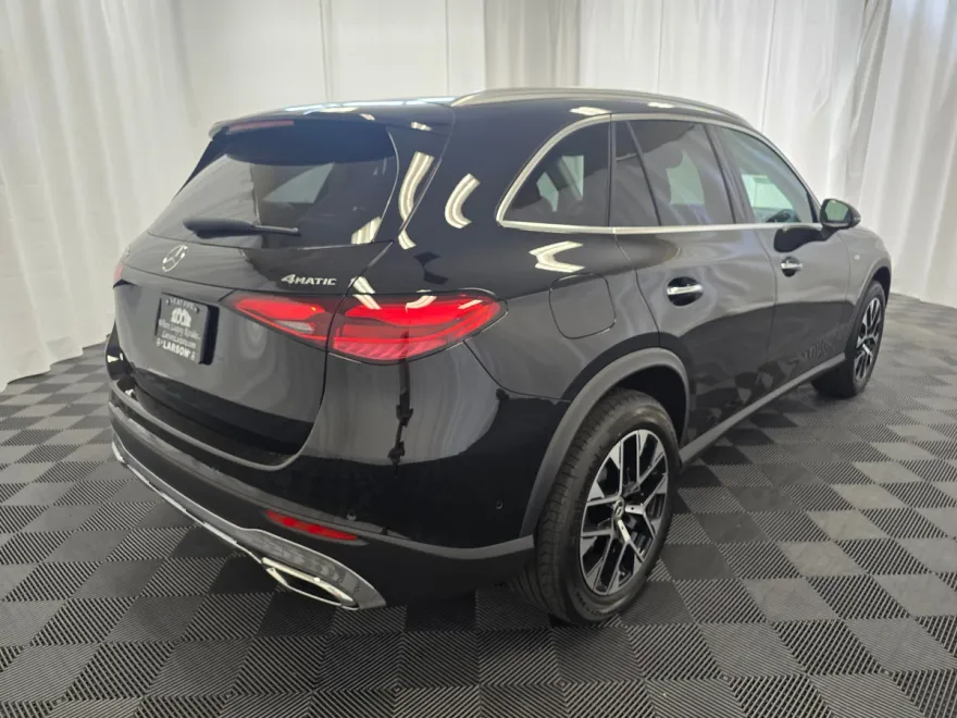 2025 Mercedes Benz GLC 350e 4MATIC photo 1