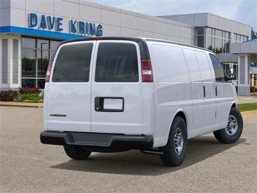 2025 Chevrolet Express Cargo 2500 photo 1