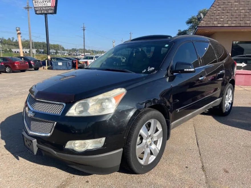 2009 Chevrolet Traverse LTZ photo 1