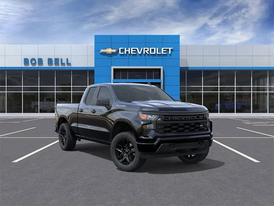 2026 Chevrolet Silverado 1500 Custom photo 1
