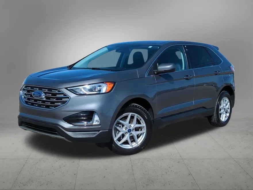 2021 Ford Edge SEL photo 1