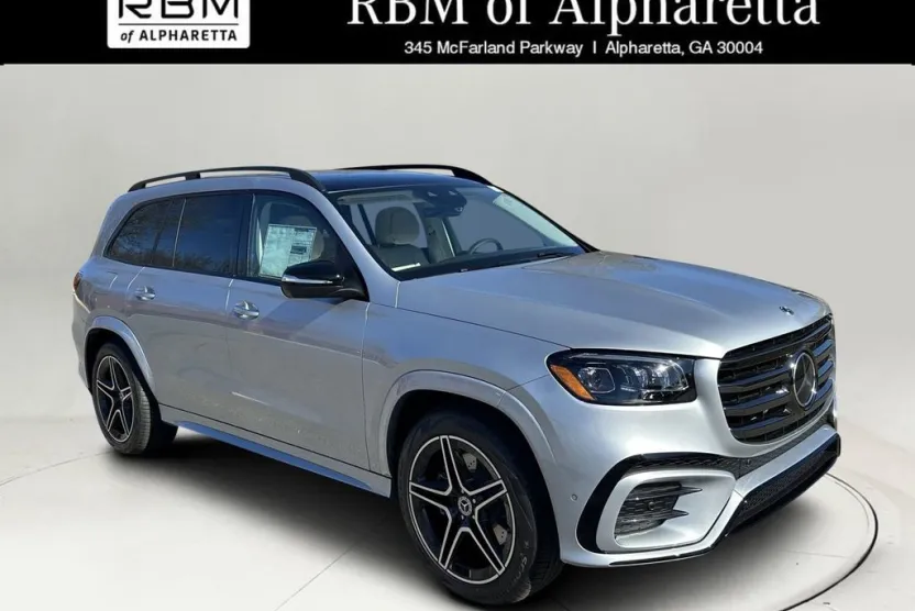 2025 Mercedes Benz GLS 450 4MATIC photo 1