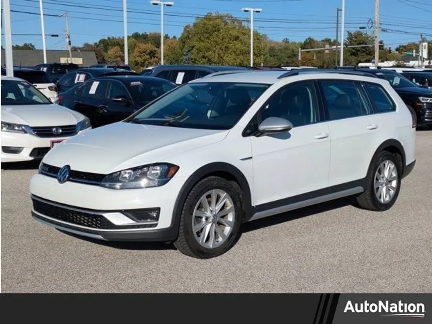 2018 Volkswagen Golf Alltrack S photo 1