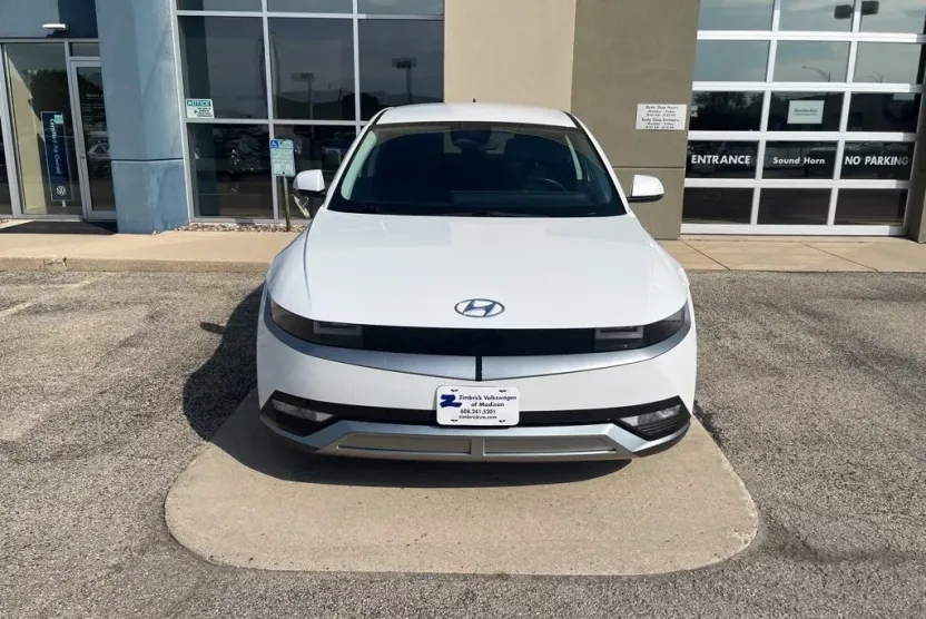 2023 Hyundai Ioniq 5 SEL photo 1