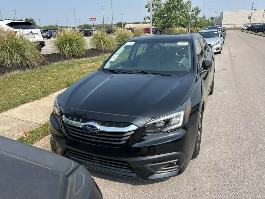 2022 Subaru Legacy Premium photo 1