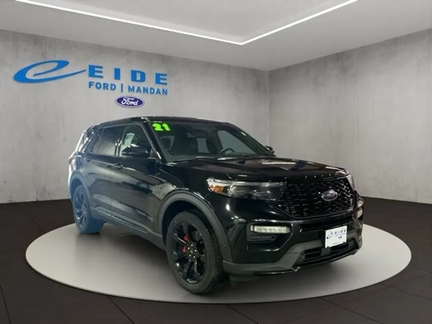 2021 Ford Explorer ST photo 1