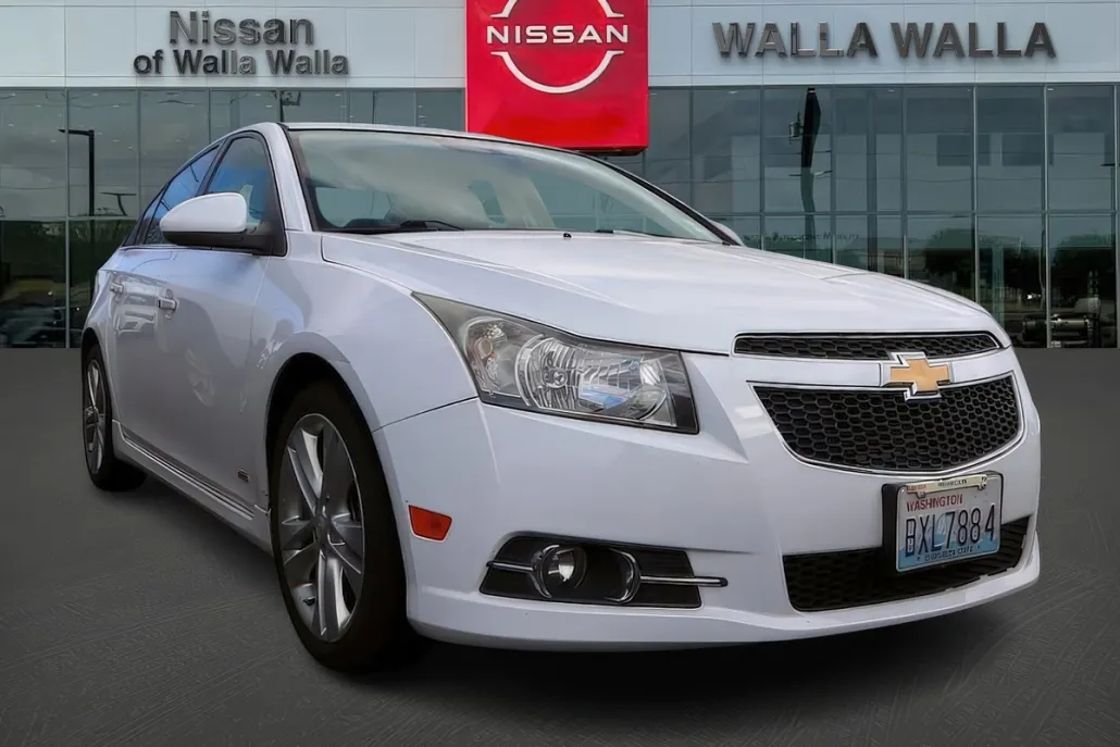 2013 Chevrolet Cruze LTZ photo 1