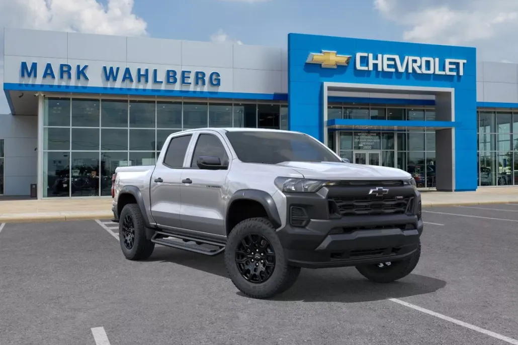 2026 Chevrolet Colorado Trail Boss photo 1