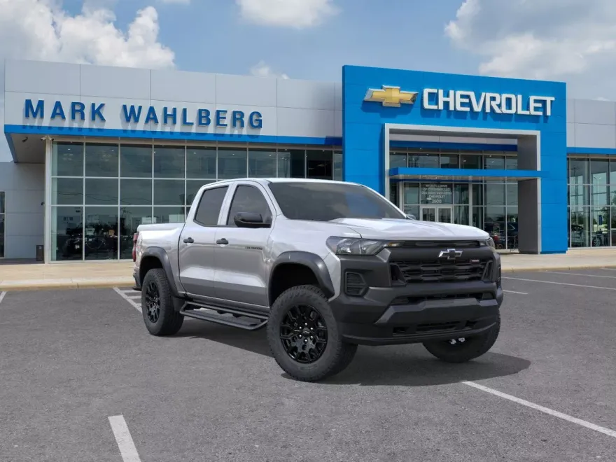 2026 Chevrolet Colorado Trail Boss photo 1
