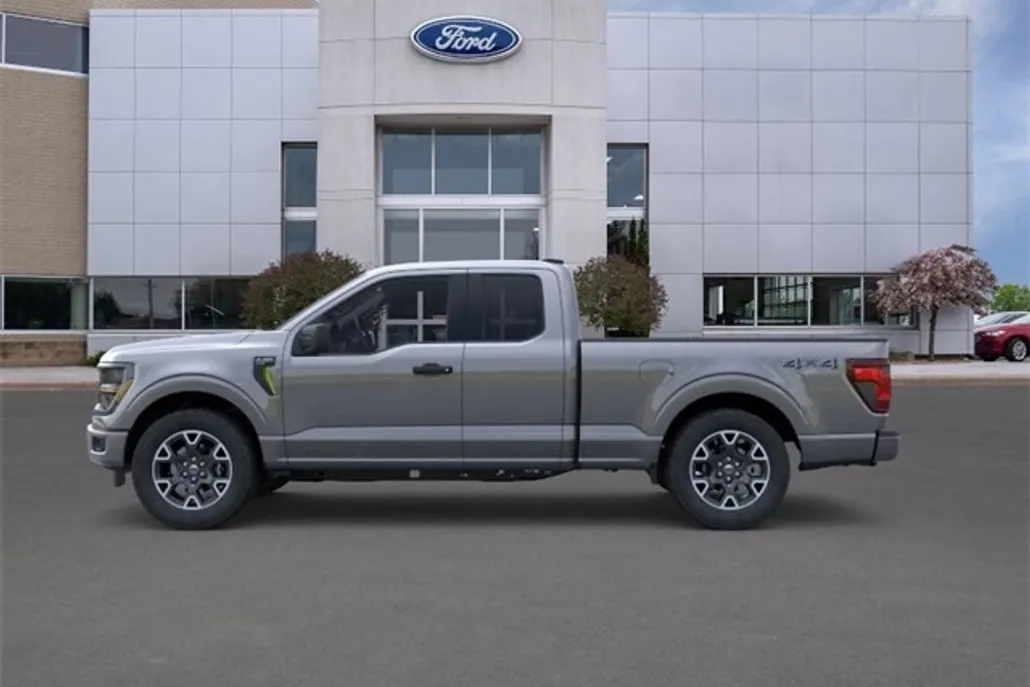 2025 Ford F-150 STX photo 1