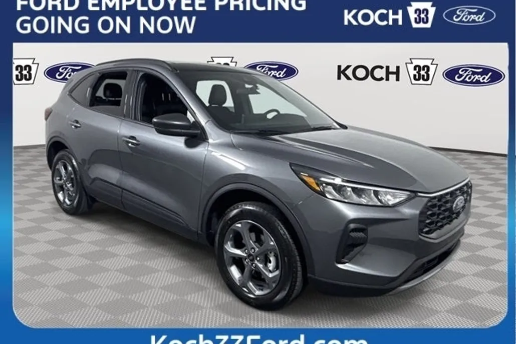 2025 Ford Escape ST-Line photo 1