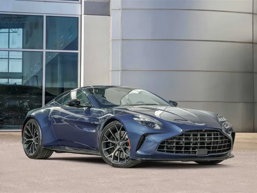 2025 Aston Martin Vantage photo 1