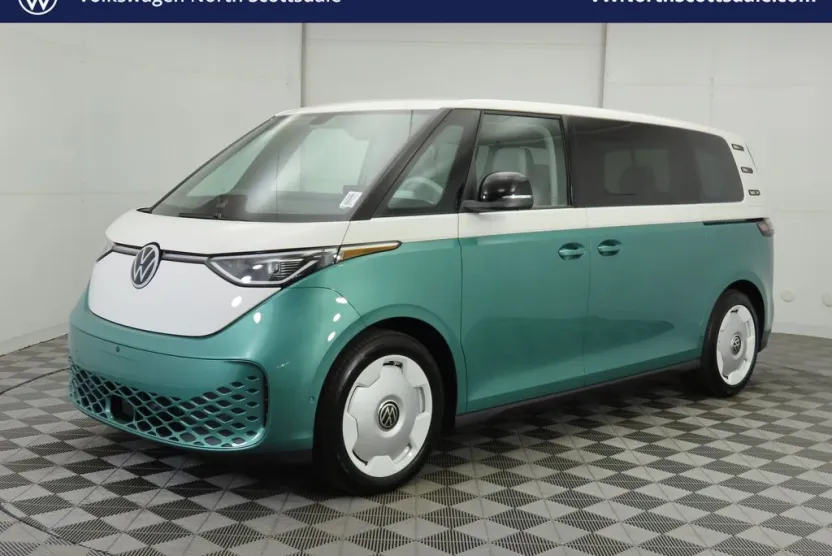 2025 Volkswagen ID. Buzz photo 1