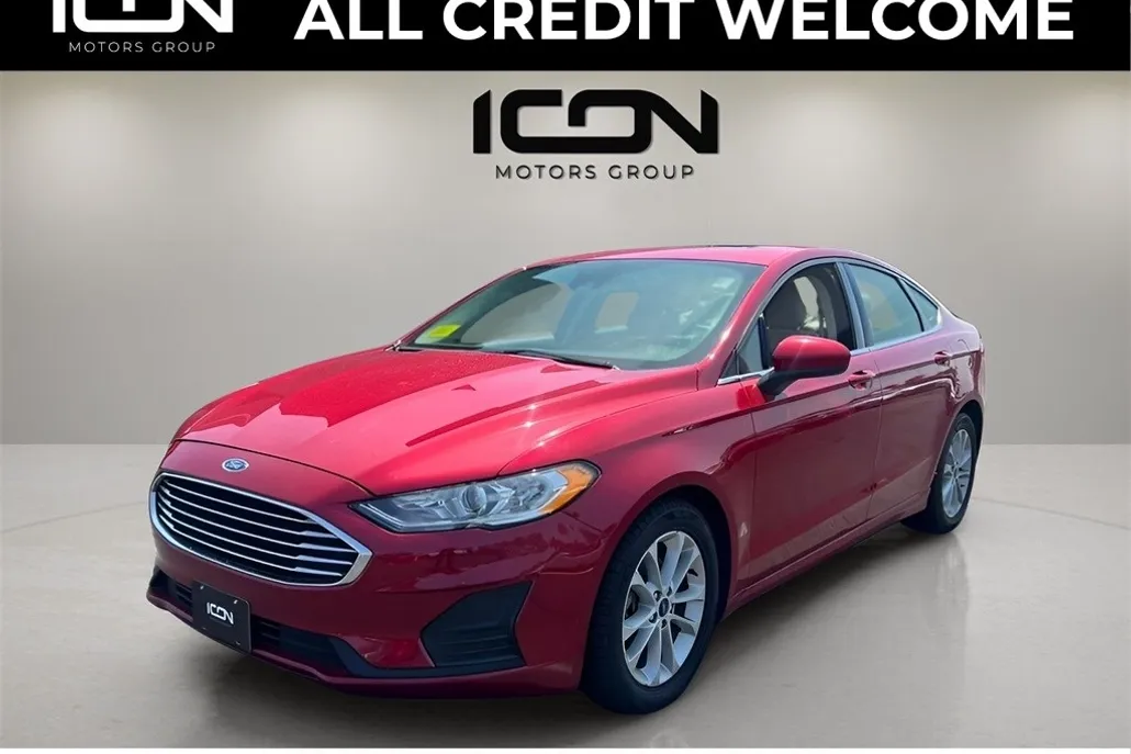2020 Ford Fusion SE photo 1