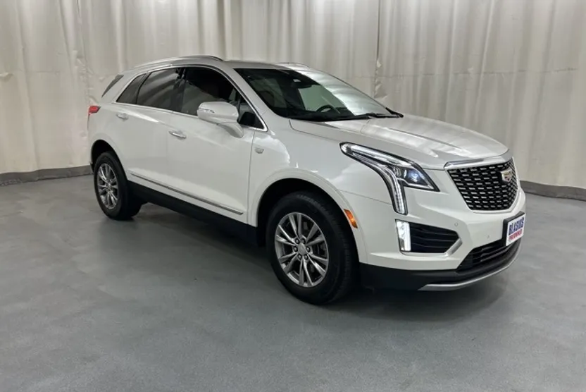 2022 Cadillac XT5 Premium Luxury photo 1