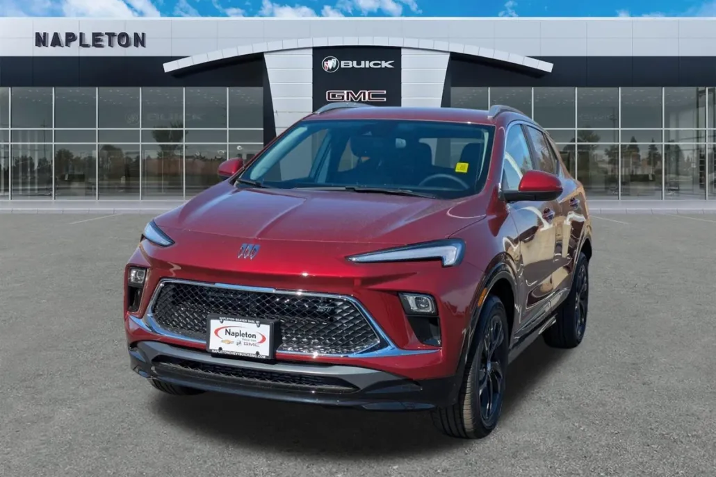 2025 Buick Encore GX Sport Touring photo 1