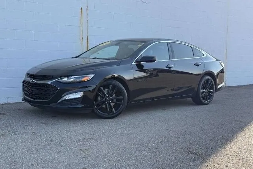 2021 Chevrolet Malibu 1LT photo 1